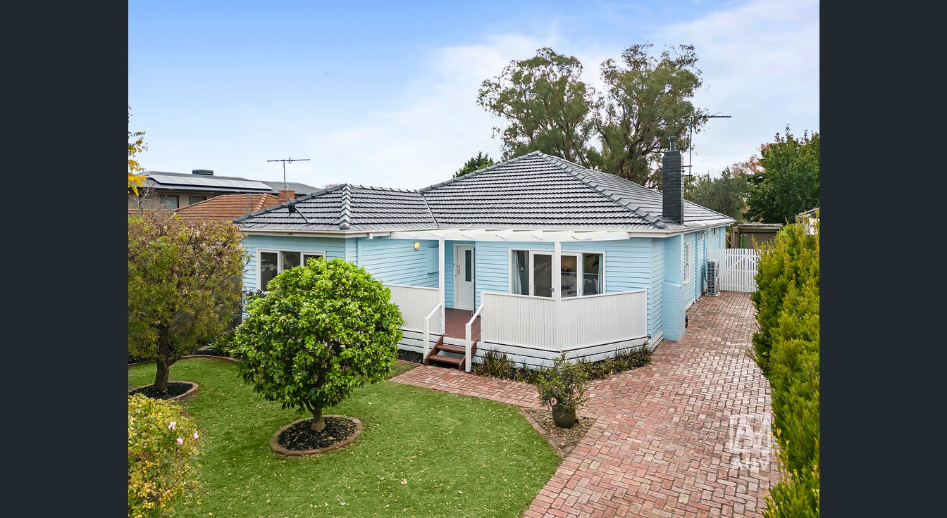Rental Properties, Bentleigh East - Image 1
