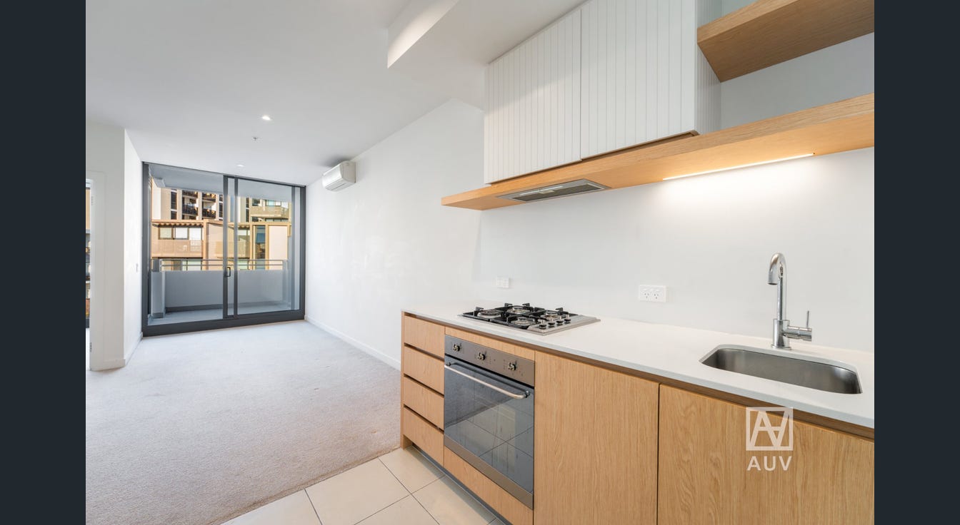 302/11 Bond St, Caulfield North - Thumbnail 5