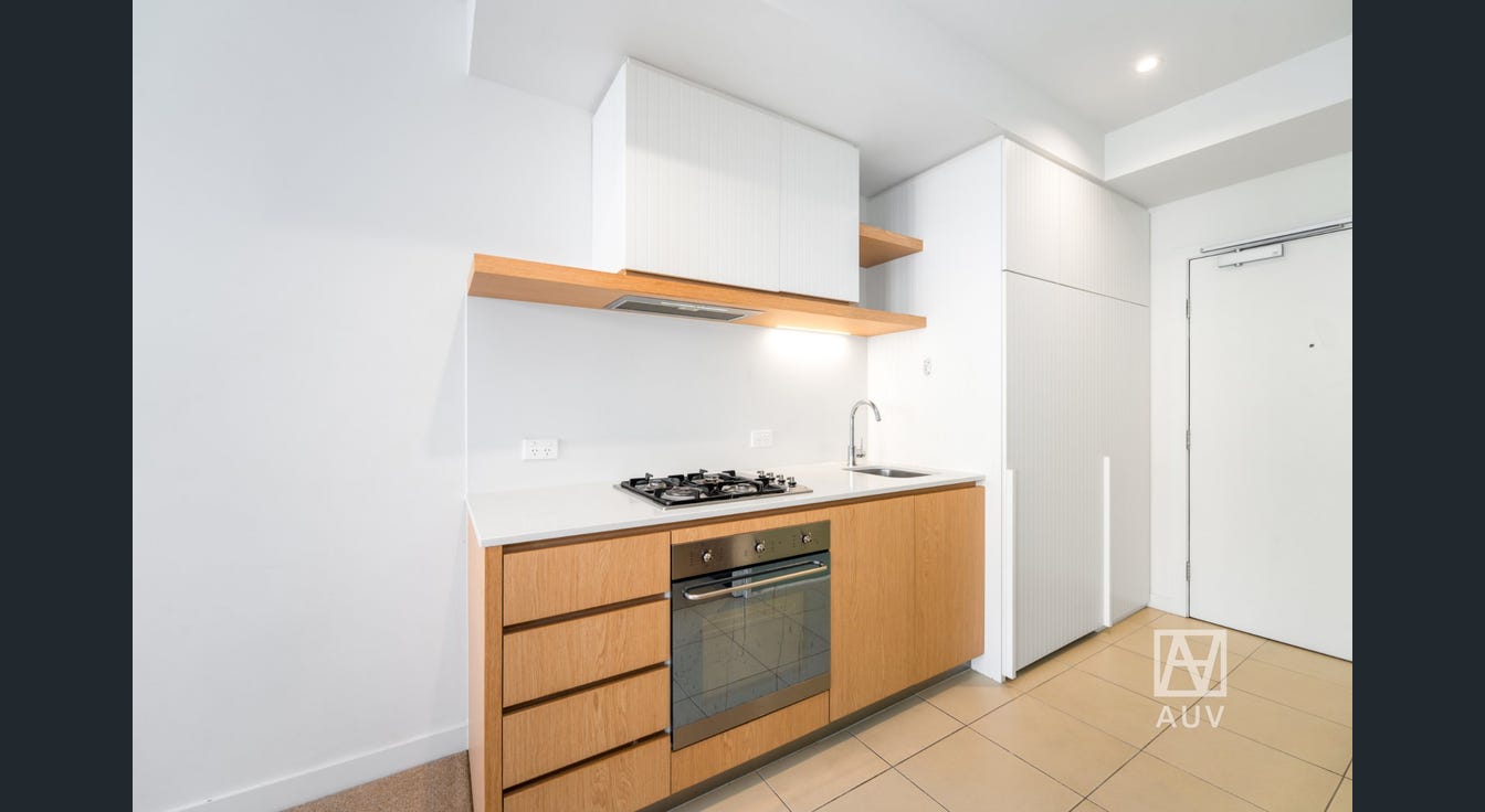302/11 Bond St, Caulfield North - Thumbnail 6