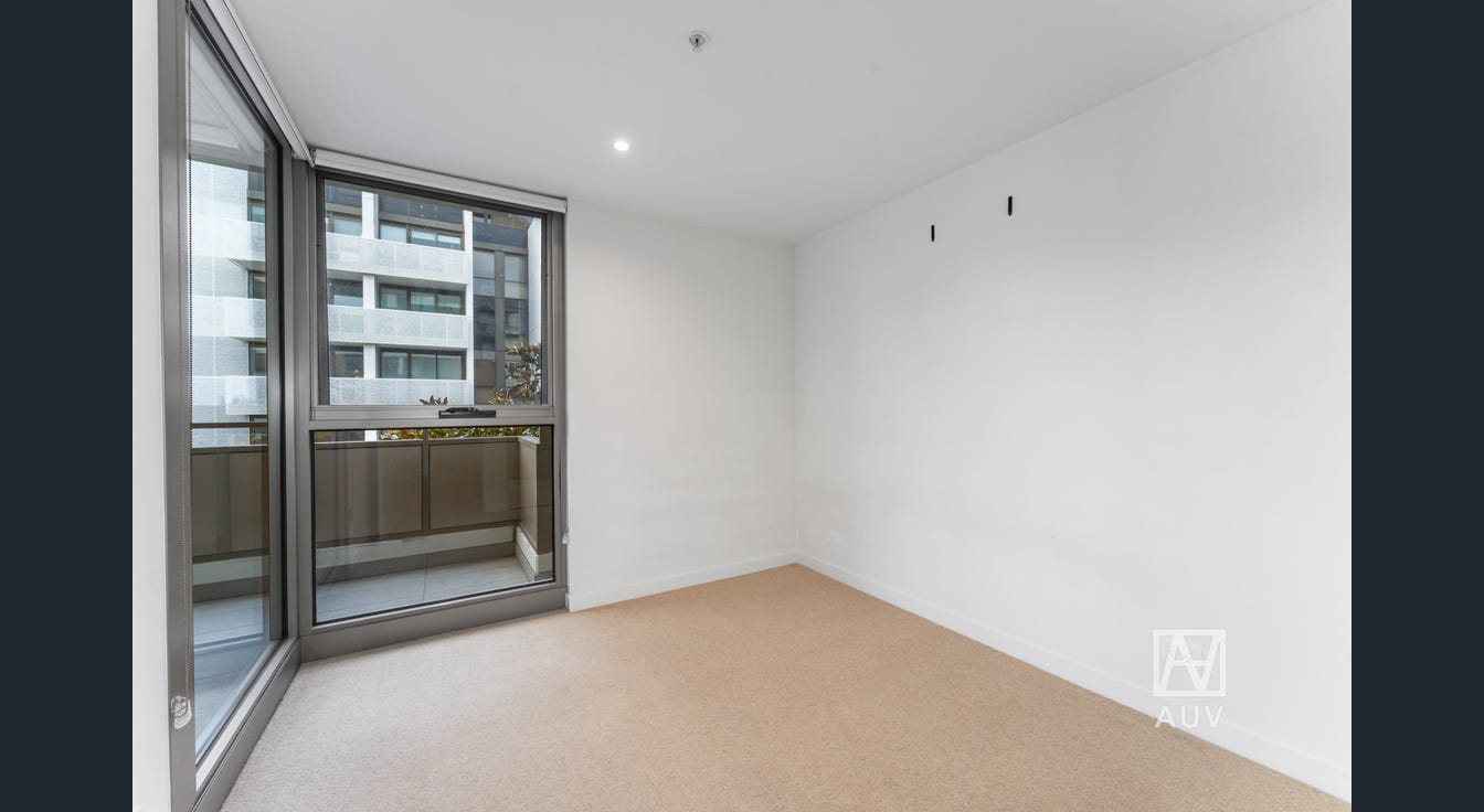 203/15 Bond St, Caulfield North - Thumbnail 2