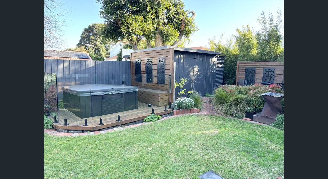 49 Moorookyle Avenue, Hughesdale - Thumbnail 2