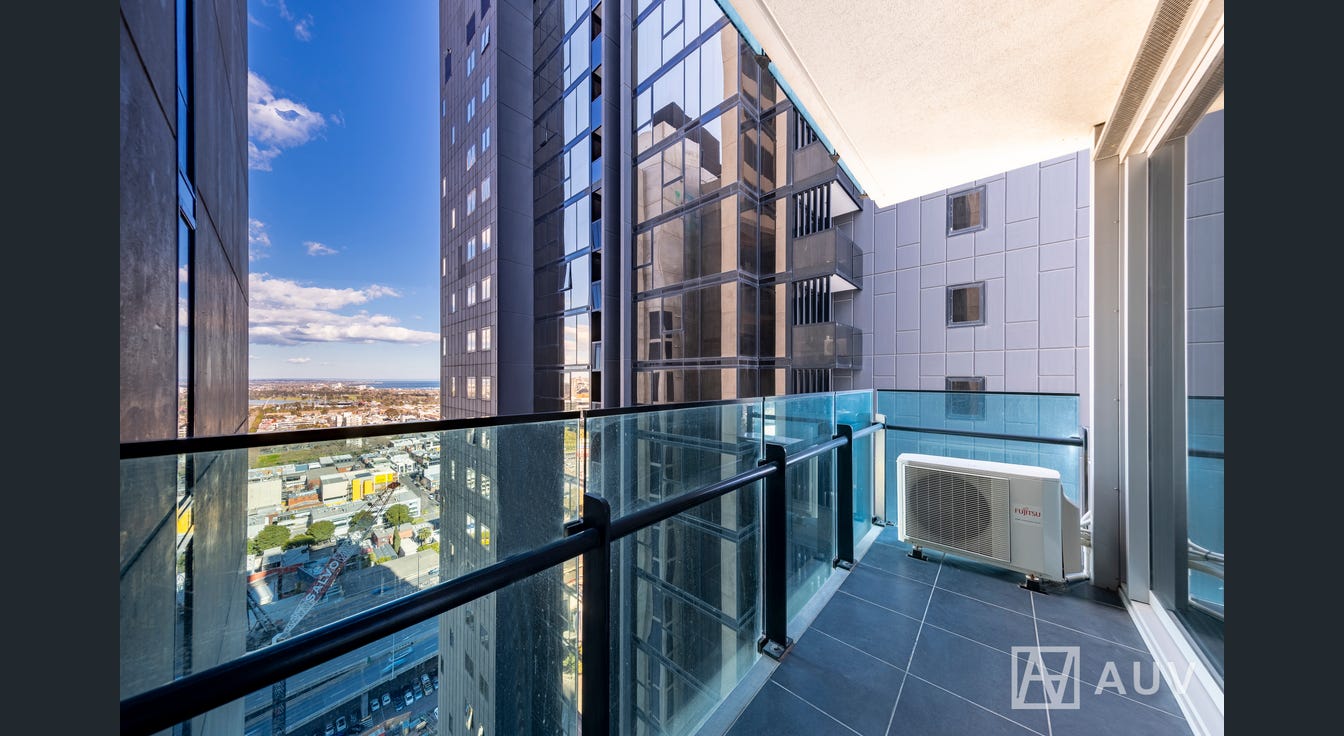 3407/241 City Road, Southbank - Thumbnail 2