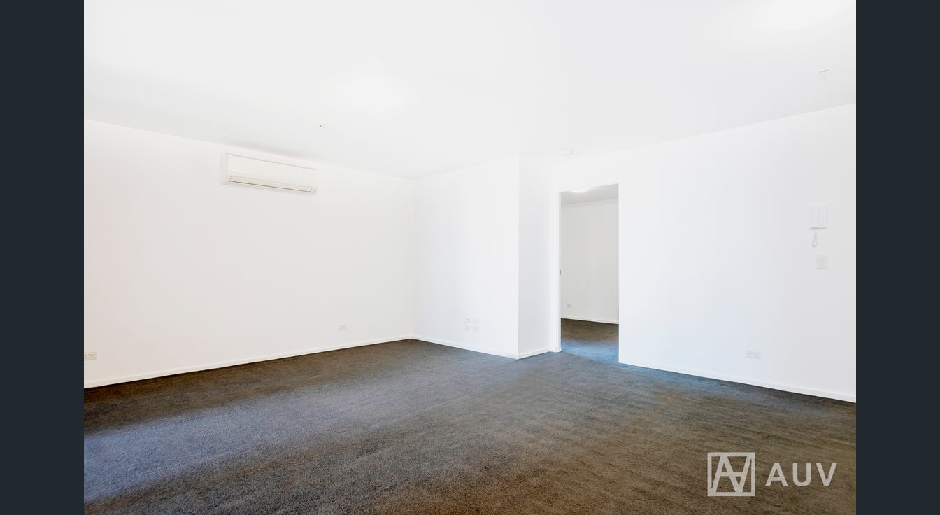 3407/241 City Road, Southbank - Thumbnail 4