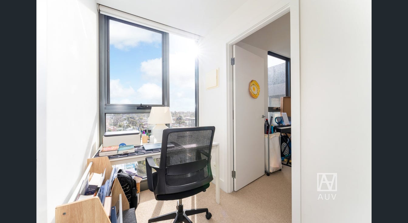 501/8 Station Street, Caulfield North - Thumbnail 6