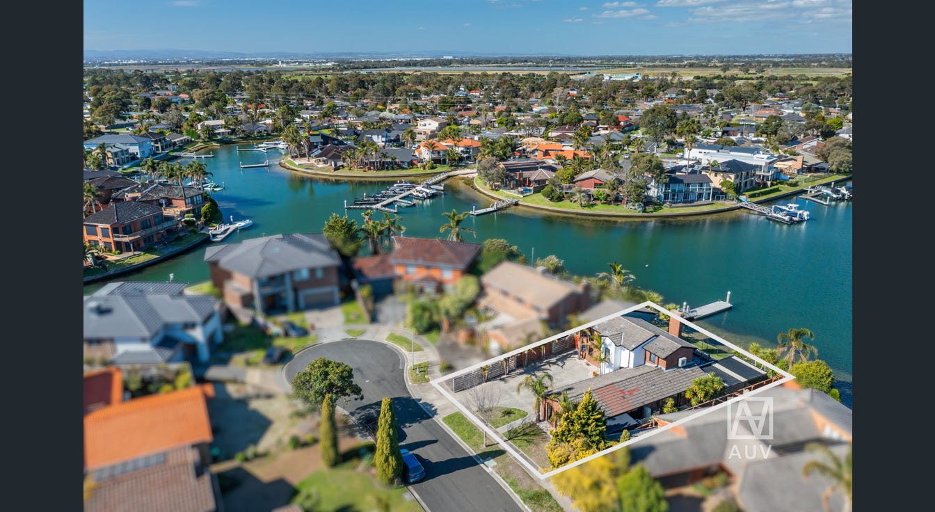 41 Curlew Point Dr, Patterson Lakes - Image 1