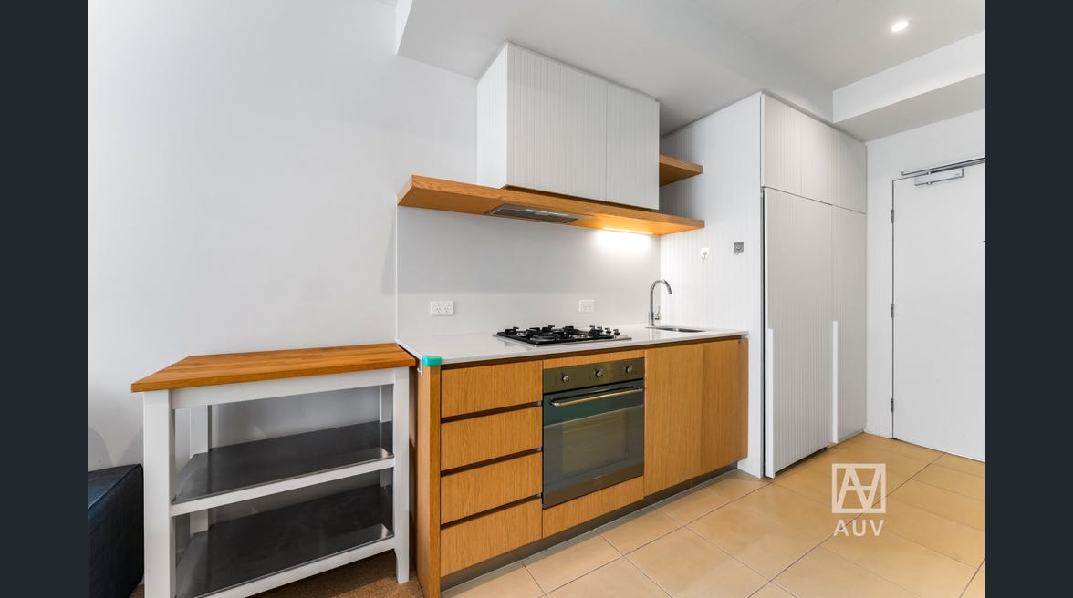 126/11 Bond St, Caulfield North - Thumbnail 3