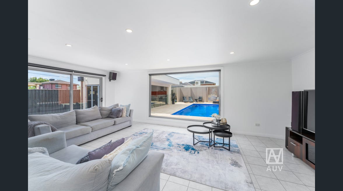 70 Marlborough Street, Bentleigh East - Thumbnail 3