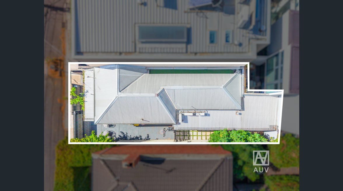 74 Lang St, South Yarra - Thumbnail 3