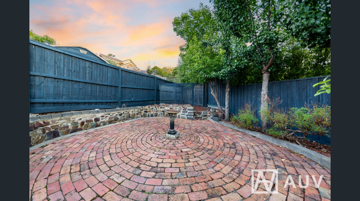16 Riverview Road, Balwyn North - Thumbnail 5