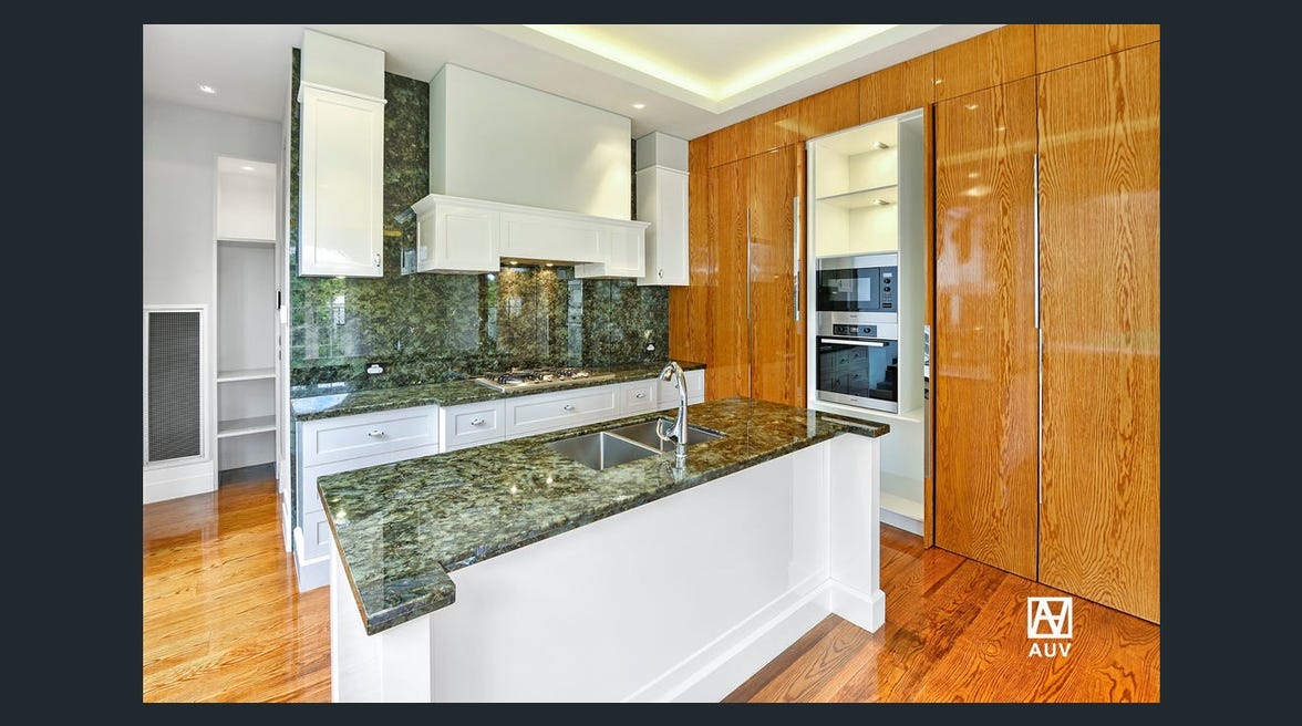 215 Belmore Road, Balwyn North - Thumbnail 3