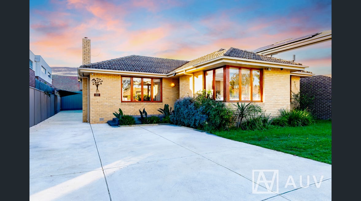 313 Mckinnon Road, Bentleigh East - Thumbnail 2