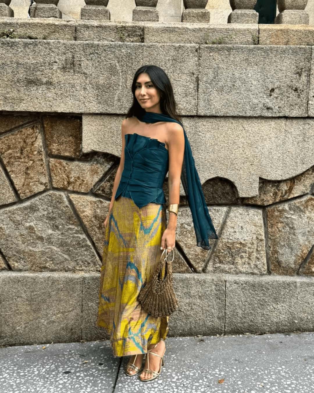 Top Bimani y falda joya para invitada disponible en Jointy