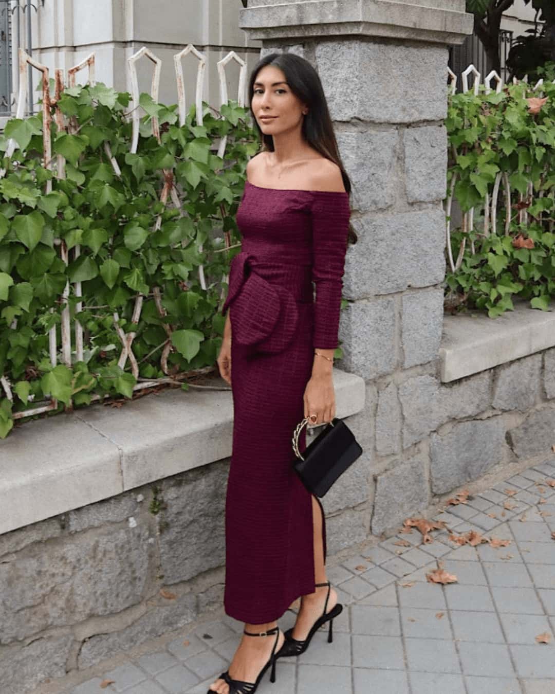 Vestido de Coosy para invitada disponible en Jointy