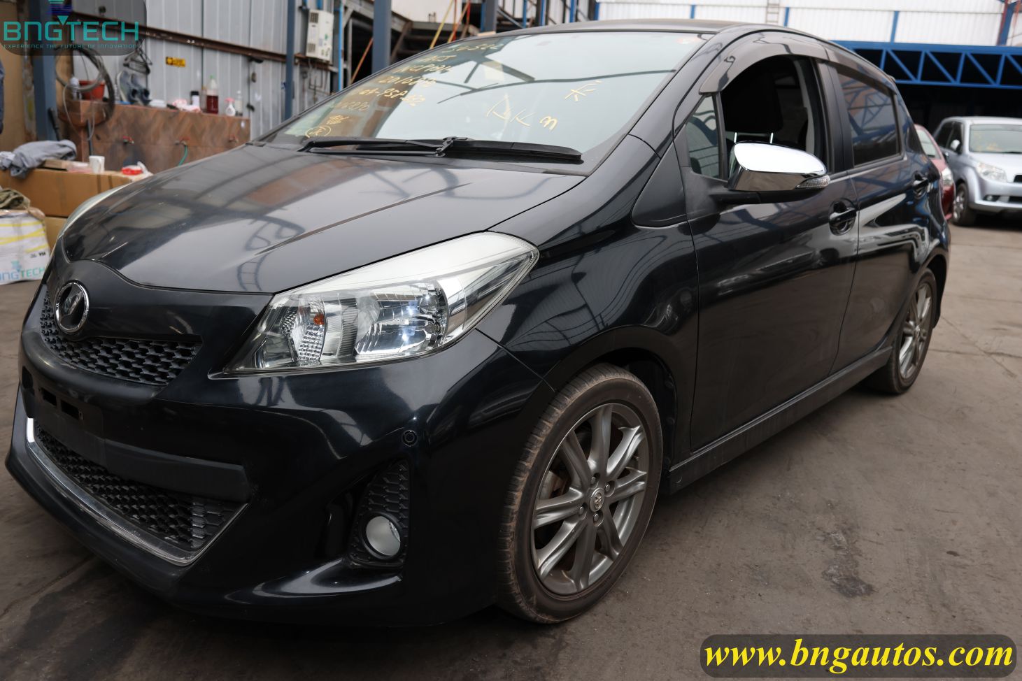 TOYOTA VITZ RS AÑO 2013 1.5 4X2