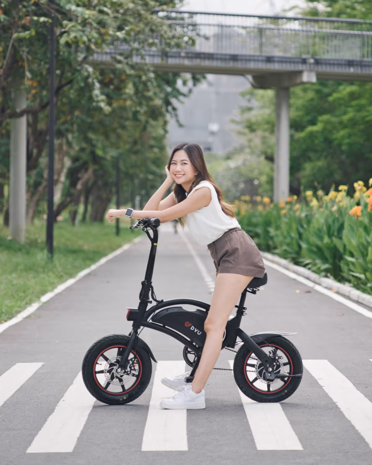 จักรยานไฟฟ้ารุ่น DYU D3f (Fit for all user) แบบ 2 ล้อ ปั่นได้