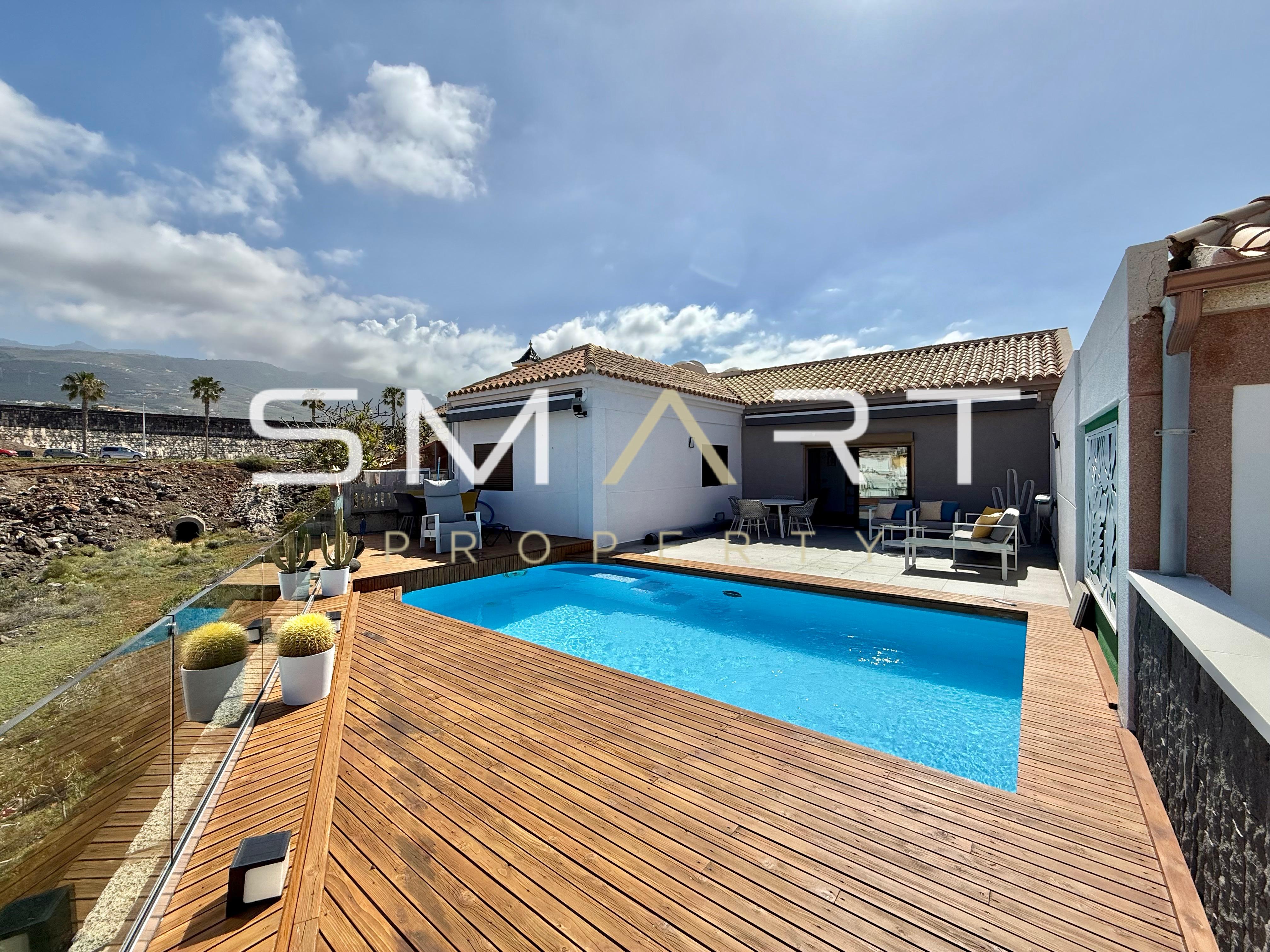 Maison mitoyenne avec piscine privée et garage à Playa Paraíso