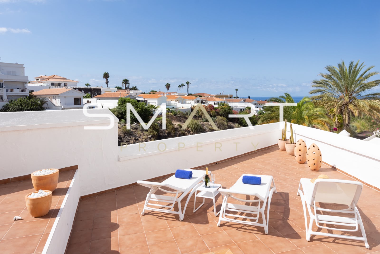 Appartement exclusif avec 100 m² de terrasses à Oasis Tropical – Callao Salvaje