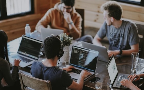 AI tools like the ID37 Coach help build better workplace relationships.