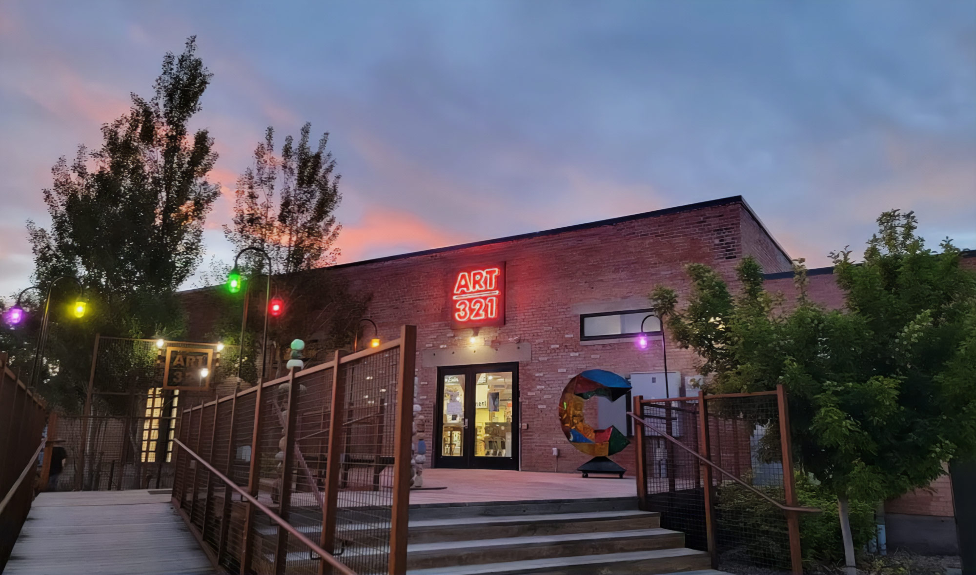 Brick & Bond Spotlight: ART321