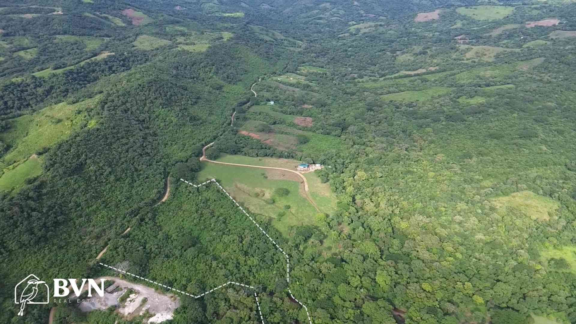 Land for Sale – 8.3 Manzanas (≈ 58,300 m² / 14.4 Acres) – Nature, River & Mountain Views