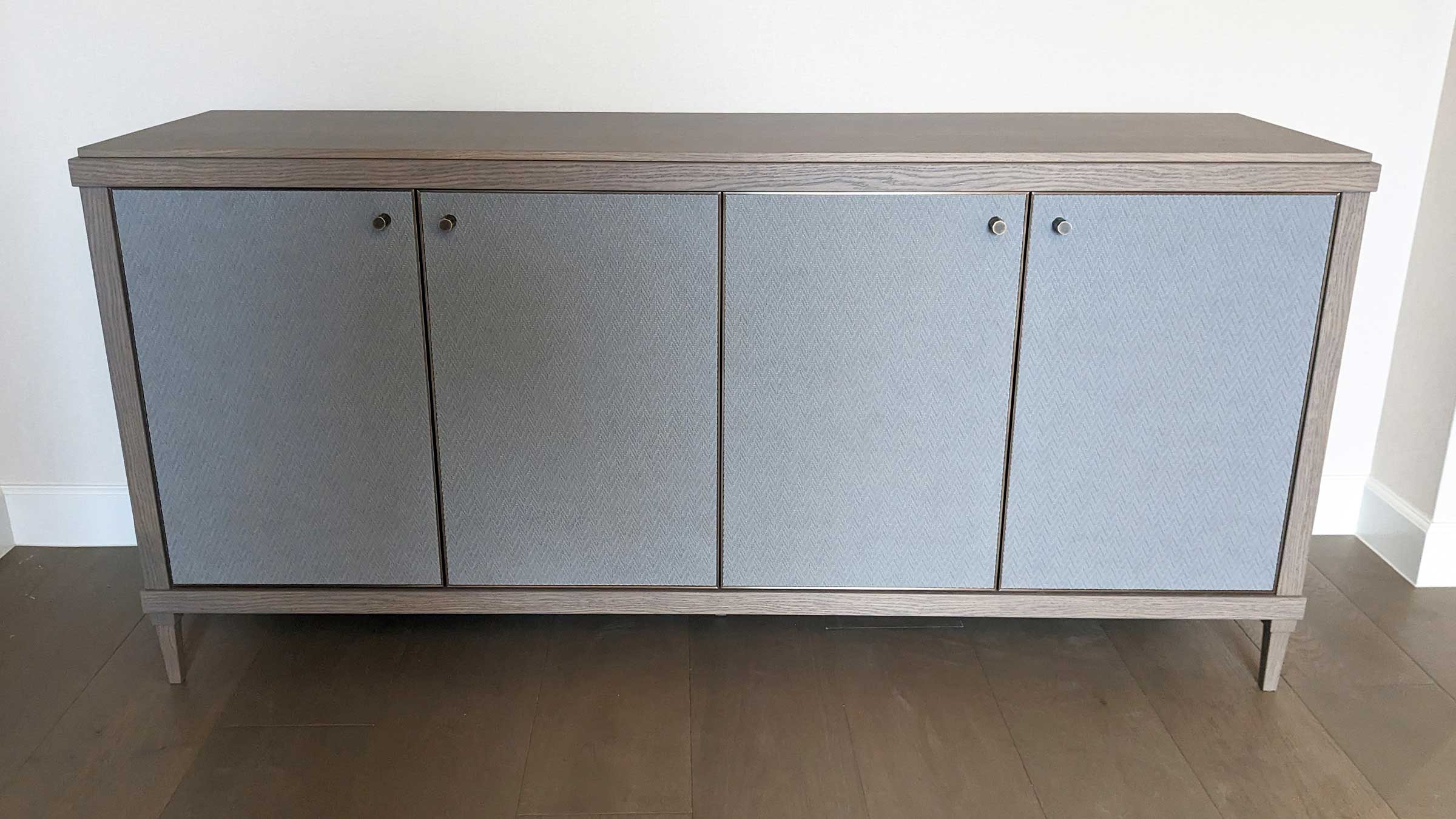 BESPOKE SIDEBOARD