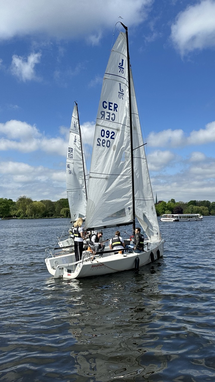 Segelboot in der Alster 