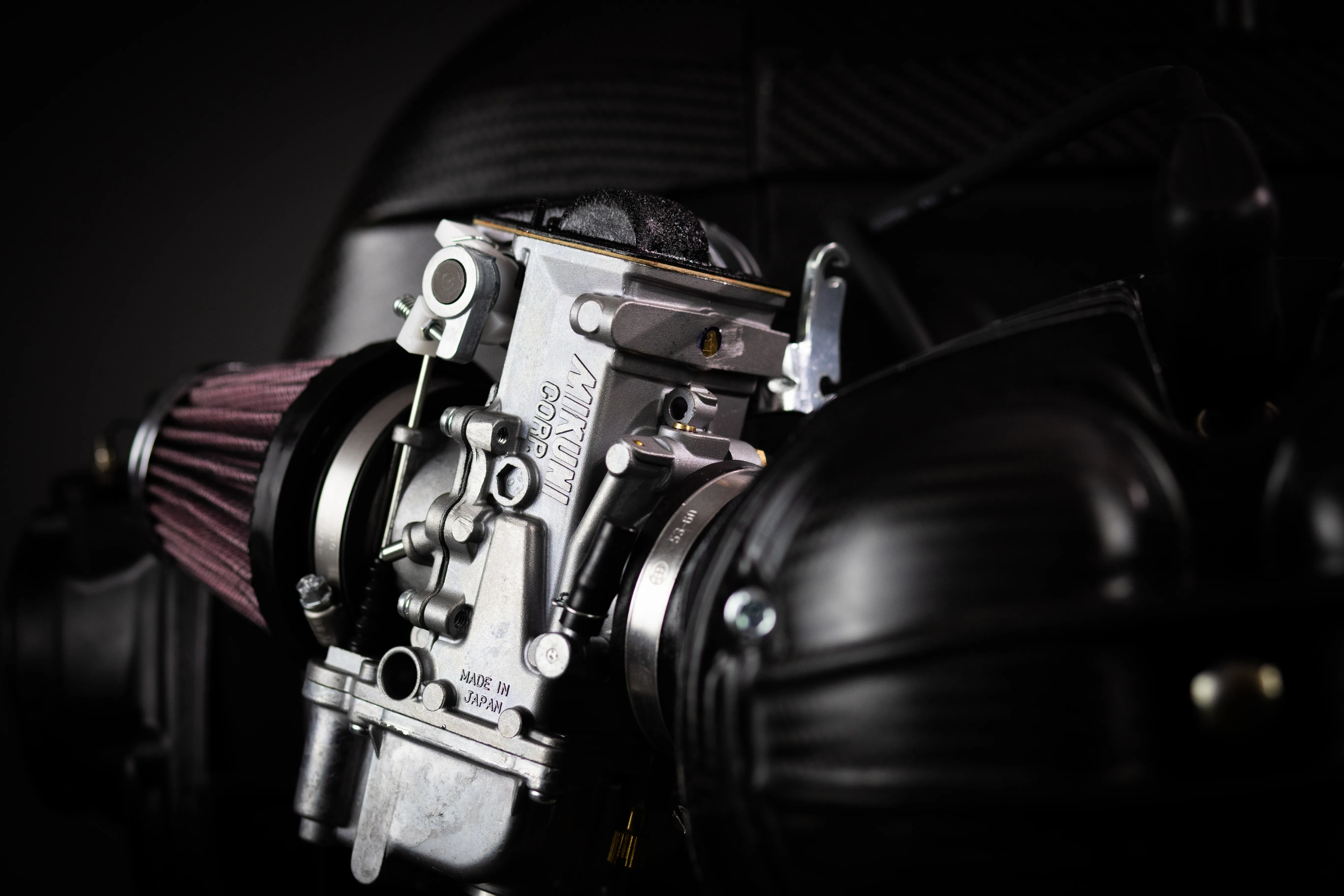 BMW Airhead Mikuni carburetor and intake detail at Diamond Atelier