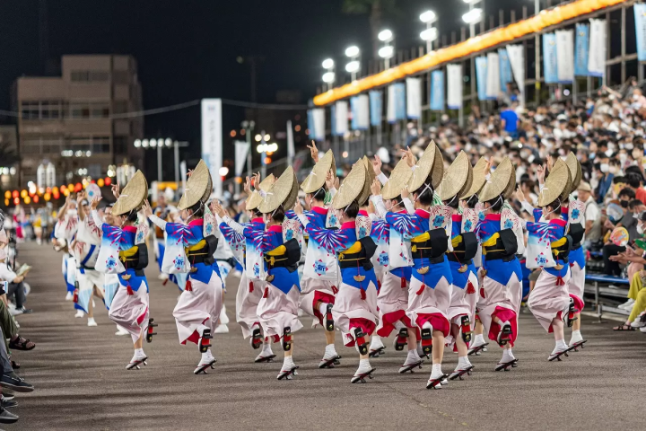 Awa Odori Festival 2024: Tokushima's Summer Dance Festival - Japan Travel  Guide MATCHA