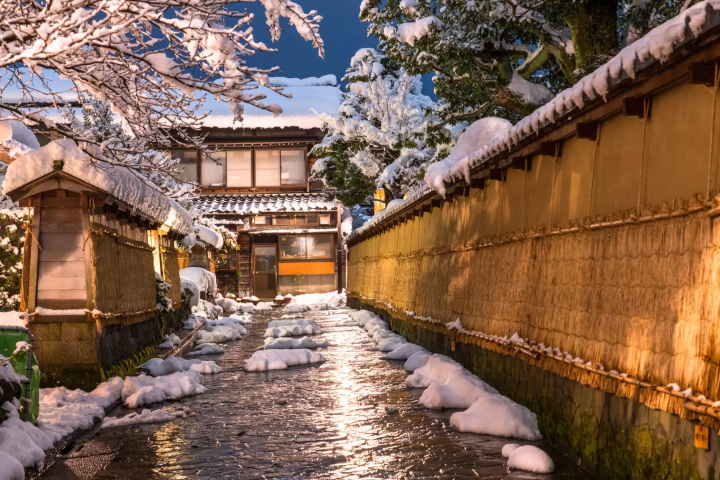 Kanazawa Weather: Record of Seasonal Changes! Recommended Seasons and Outfit Tips