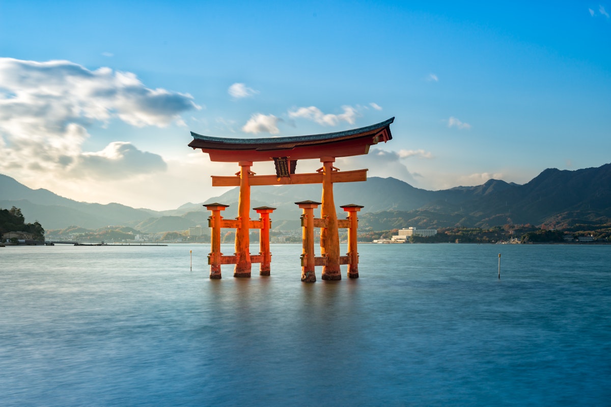 Itsukushima Shrine: Miyajima Island's Iconic Floating Temple - Trip To Japan