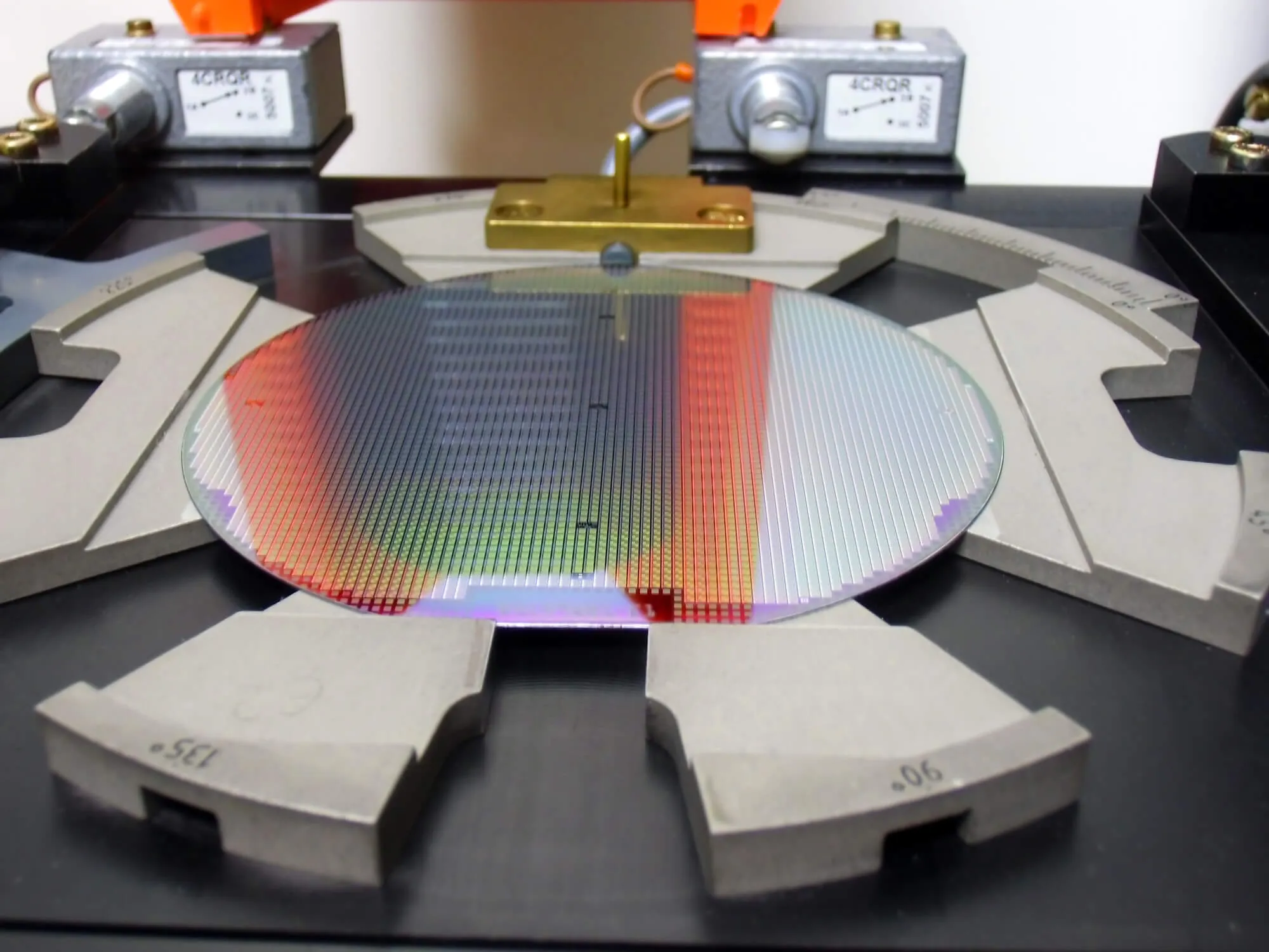 Process for the creation of a wafer at a silicon wafer manufacturer place