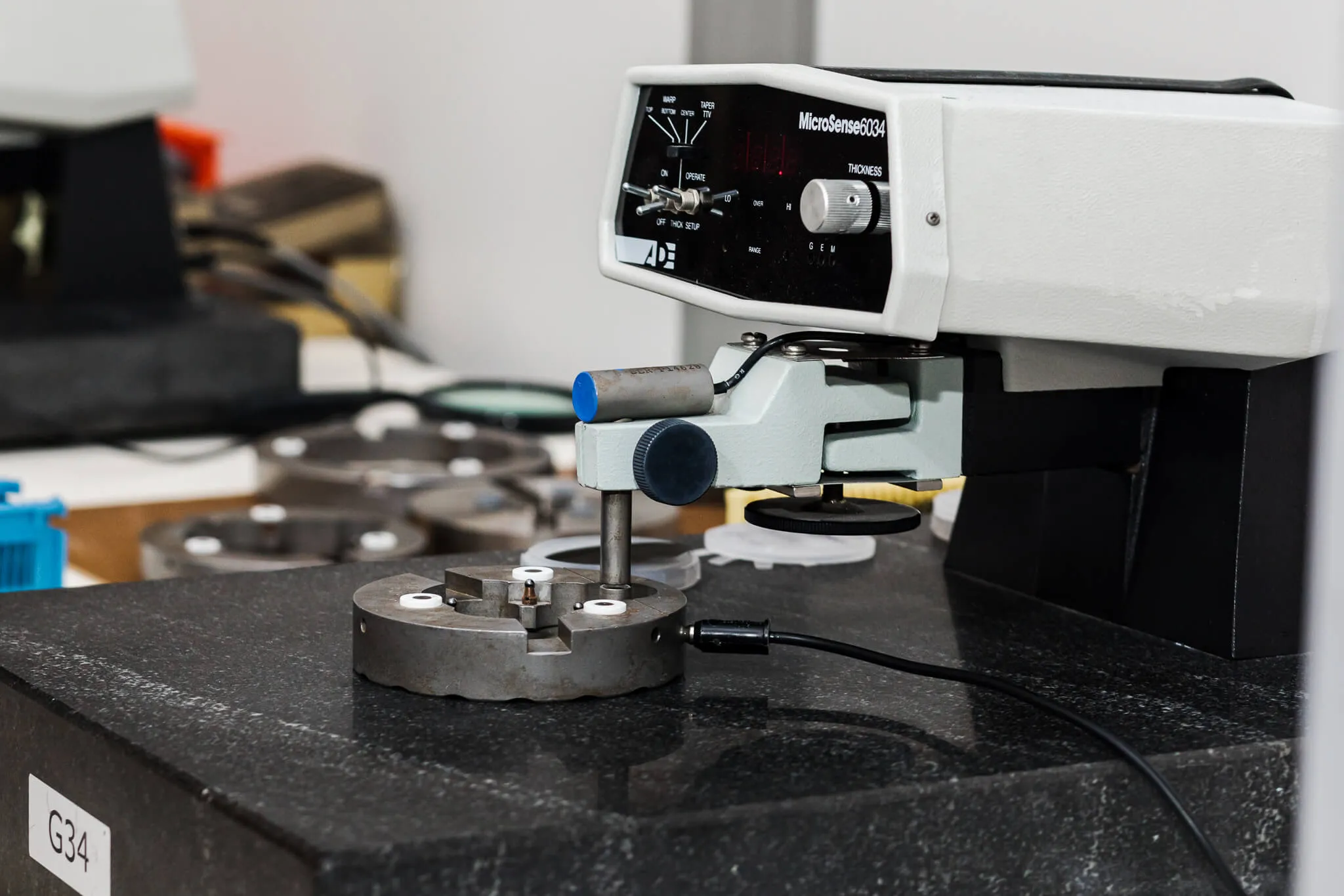 Manufacturing of InP reclaim wafers