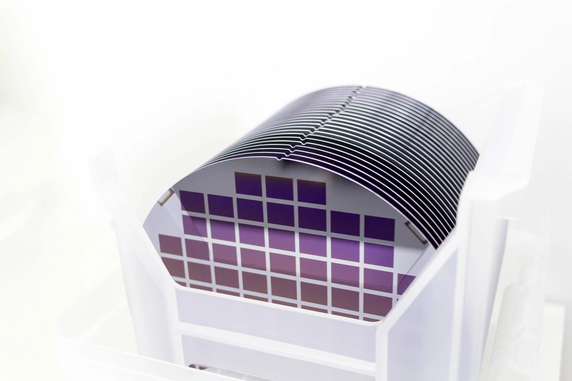 silicon-wafer-supplier-with-wafers