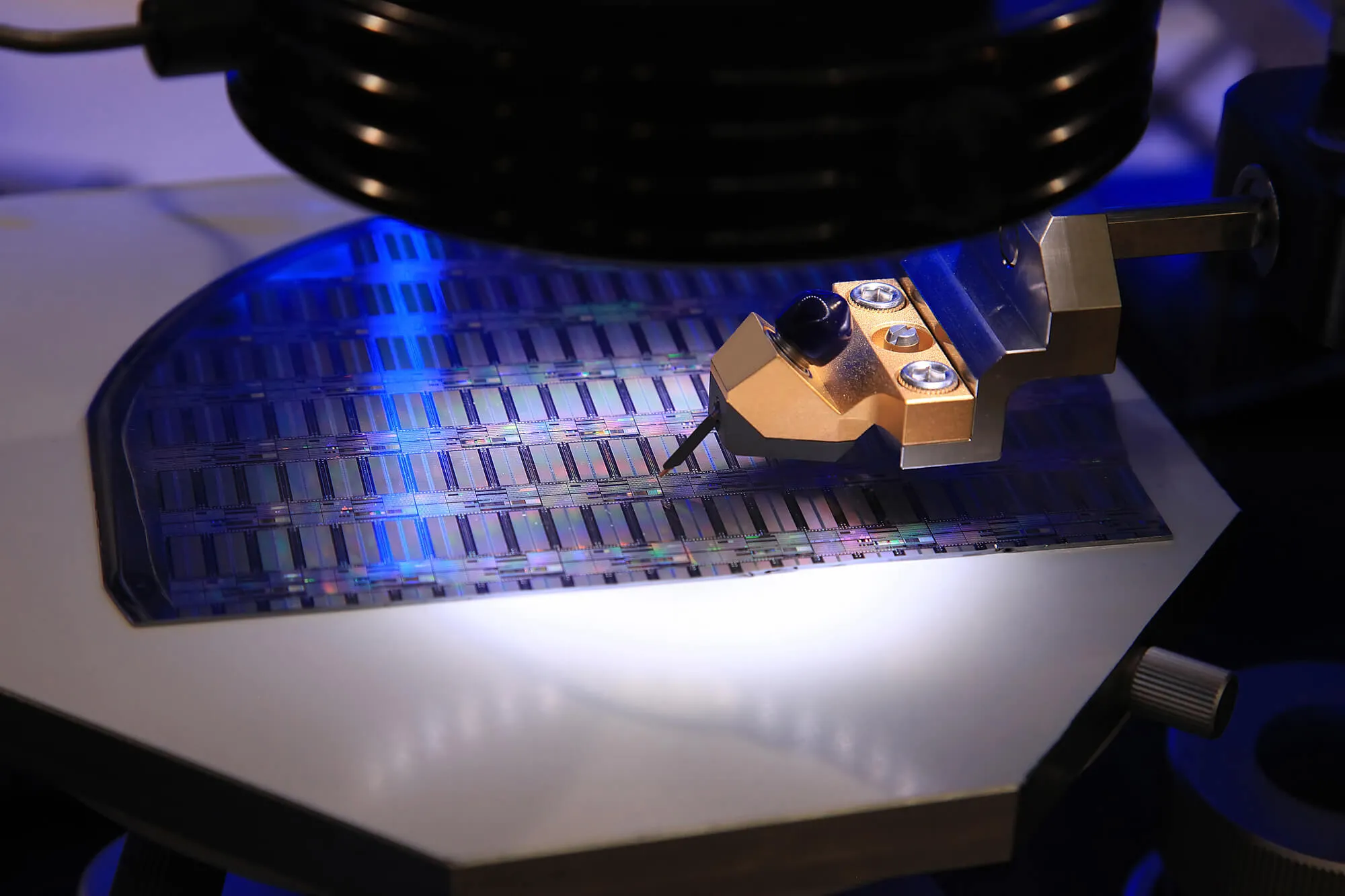 Machine polishing a silicon wafer.