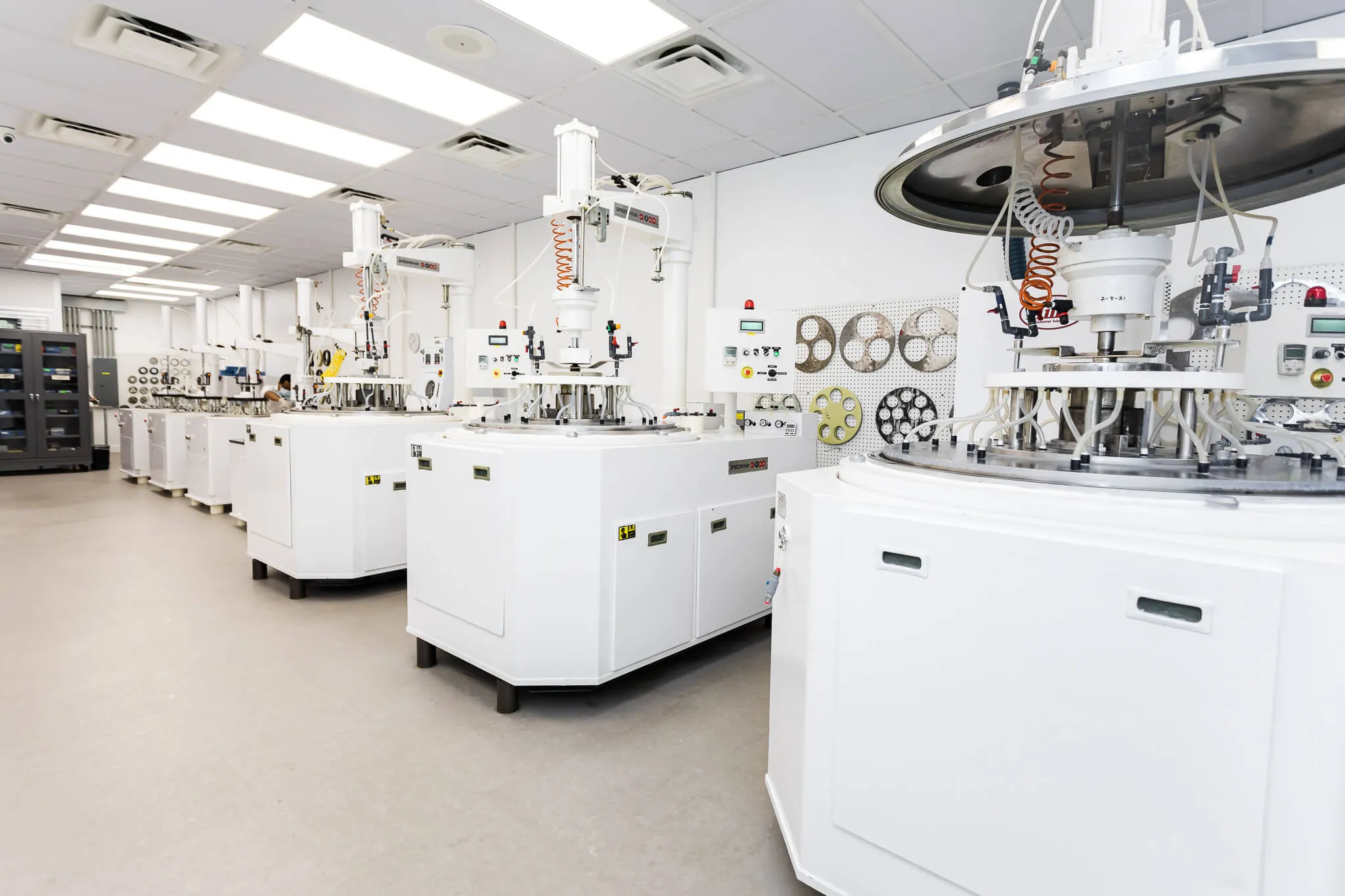 Silicon Wafer polishing for orders