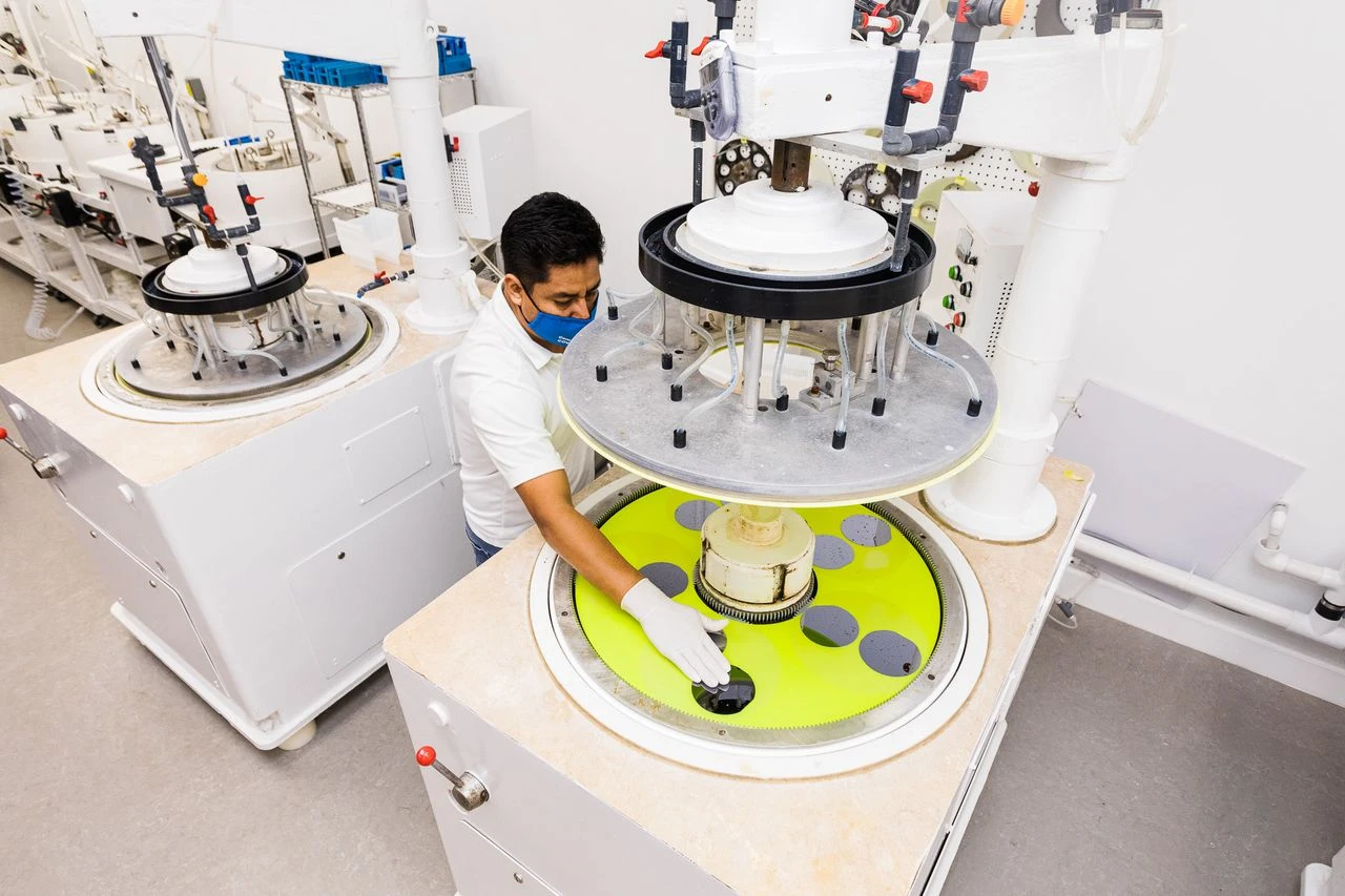 silicon-wafer-suppliers-industrial-production