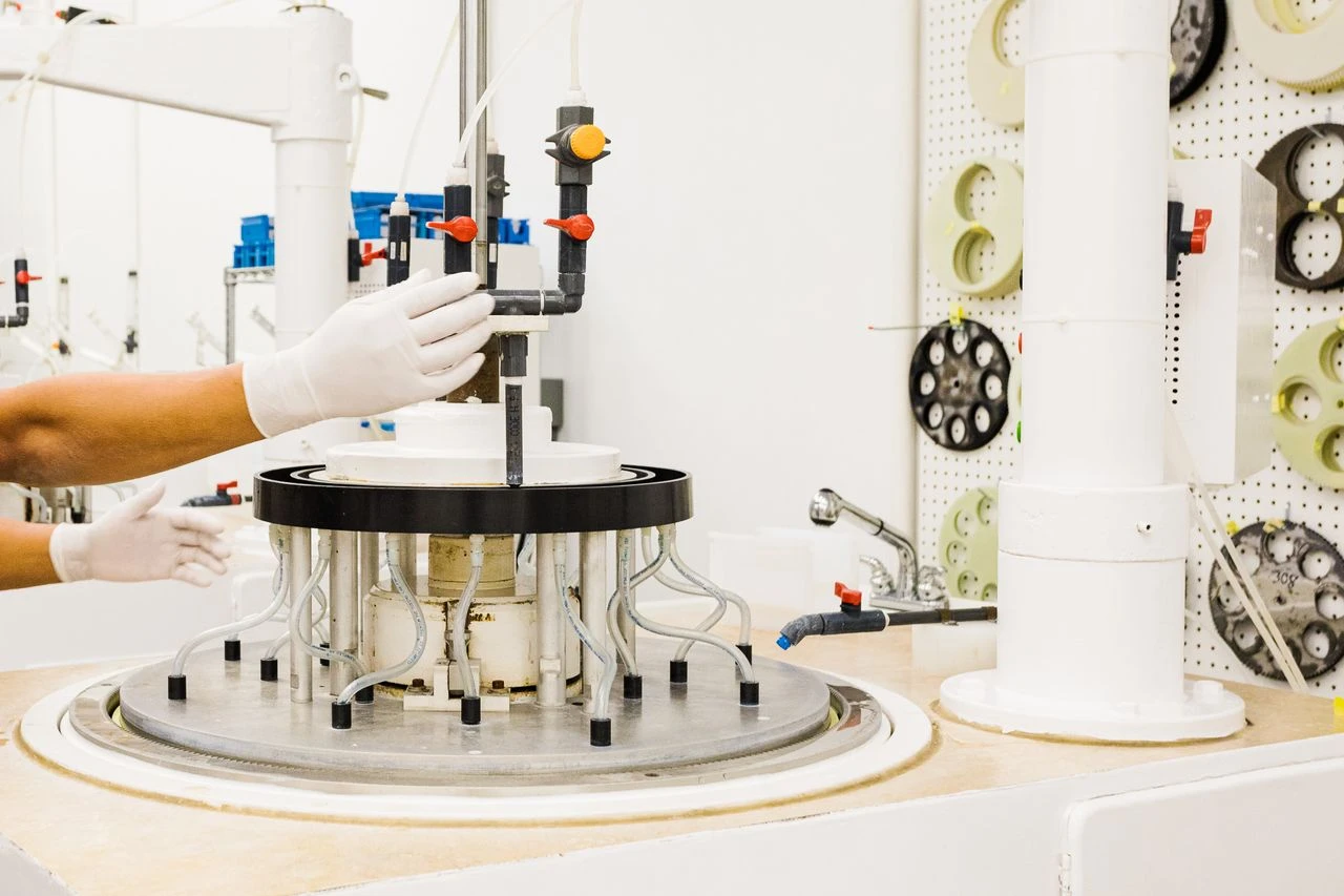 wafer-manufacturing-industrial-equipment