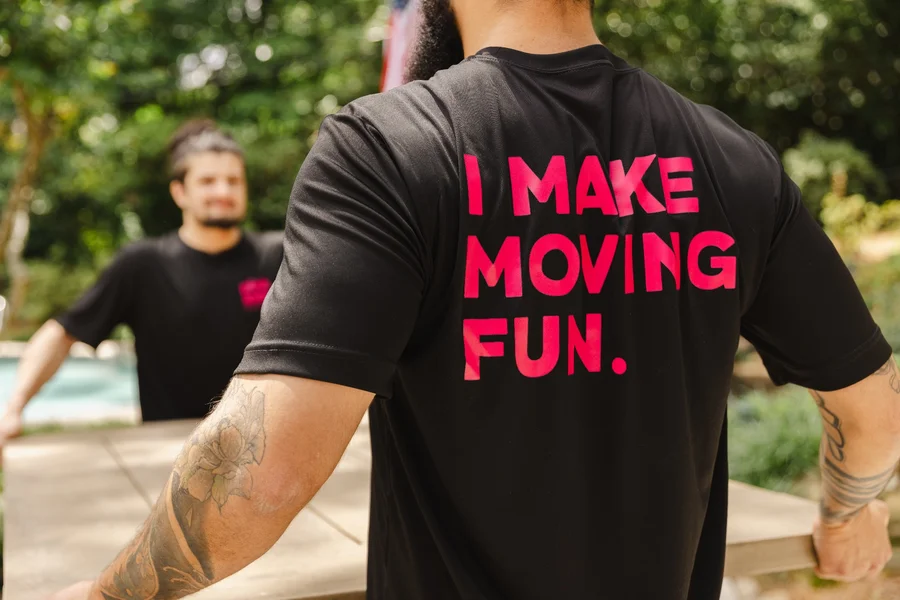 tampa-movers-handling-patio-table-with-care
