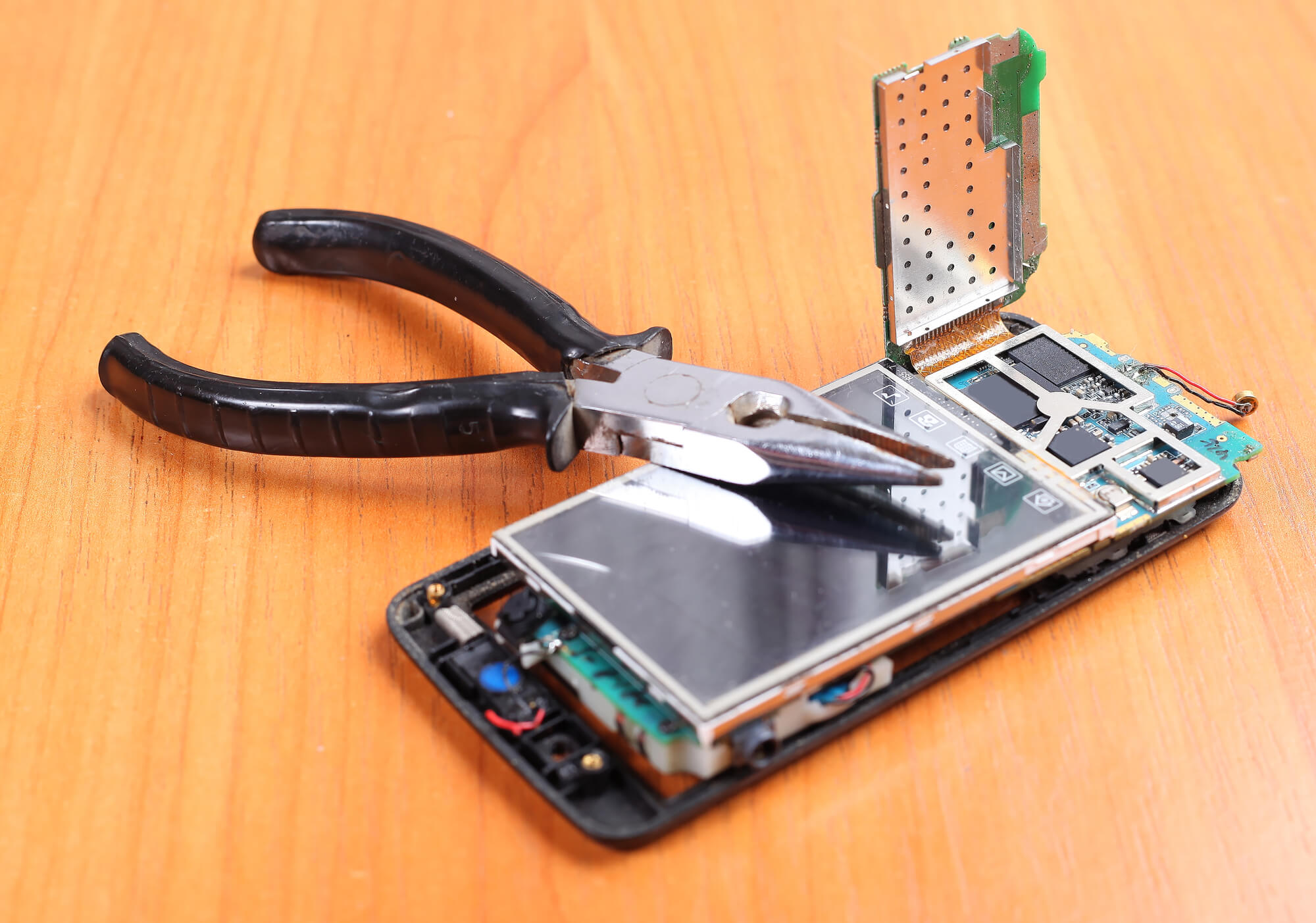 how does Silicon Manufacturing work?
