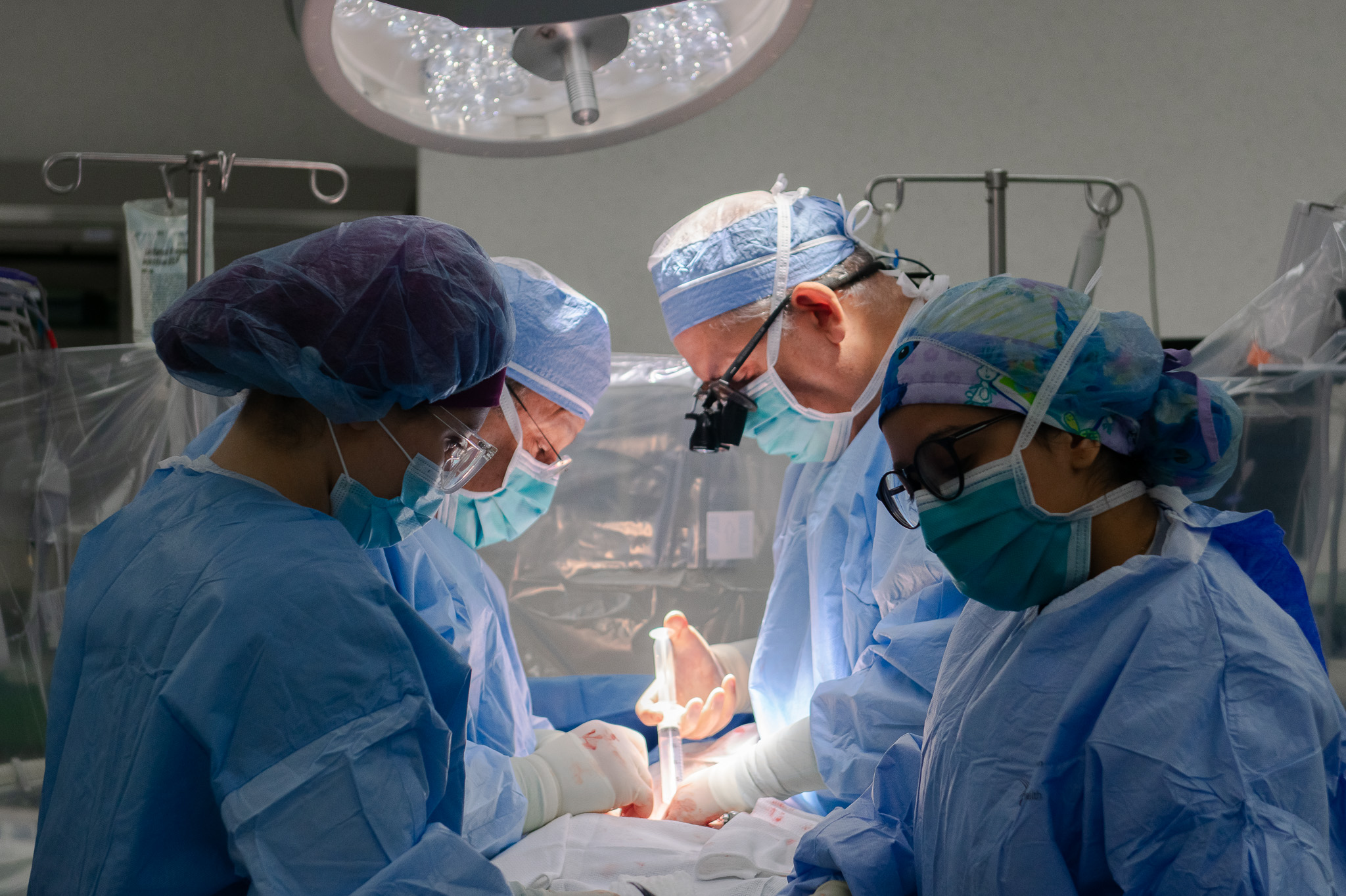 Maquinaria en Sala de Operaciones