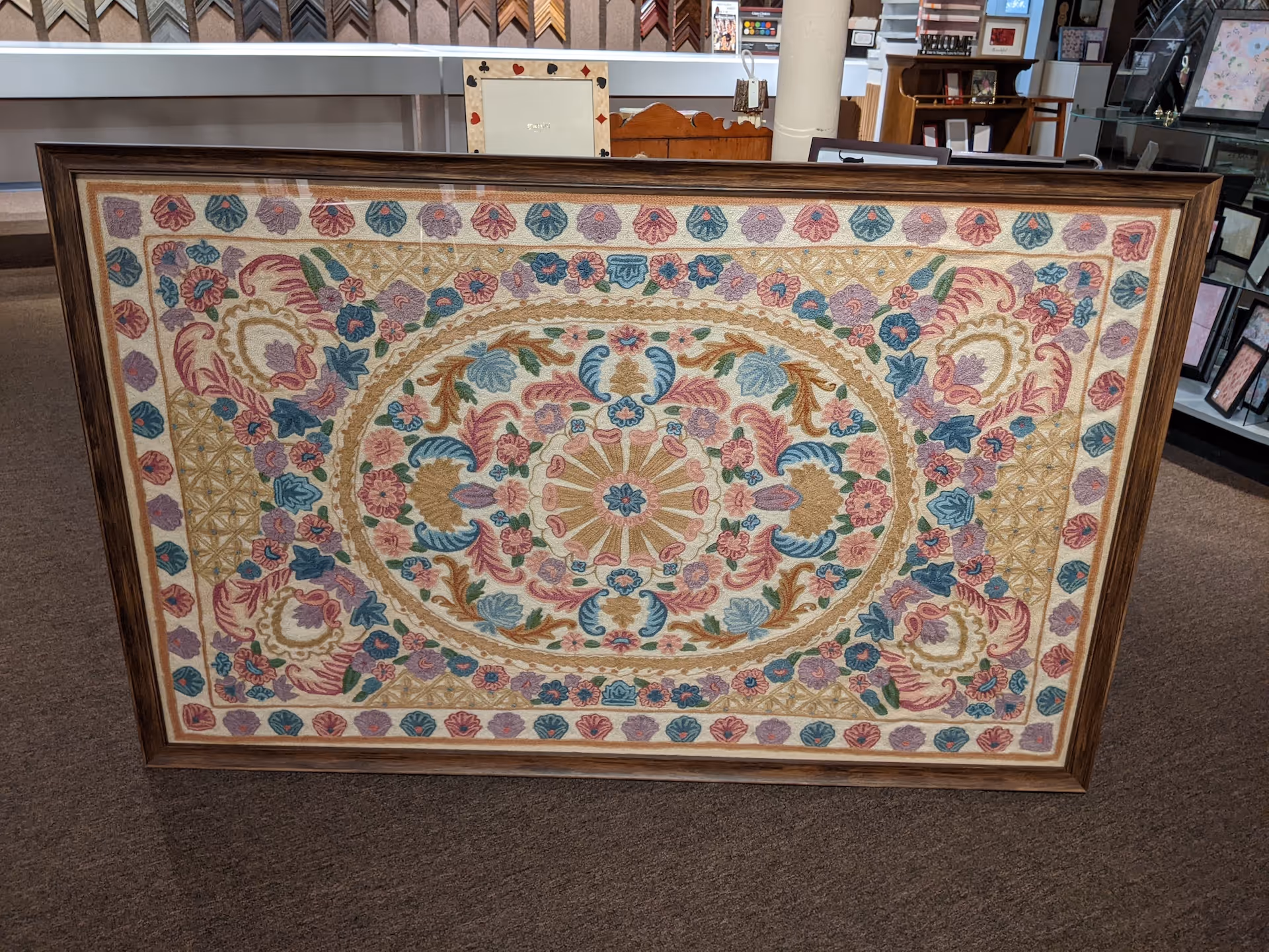 Unique_Design_Picture_Framed