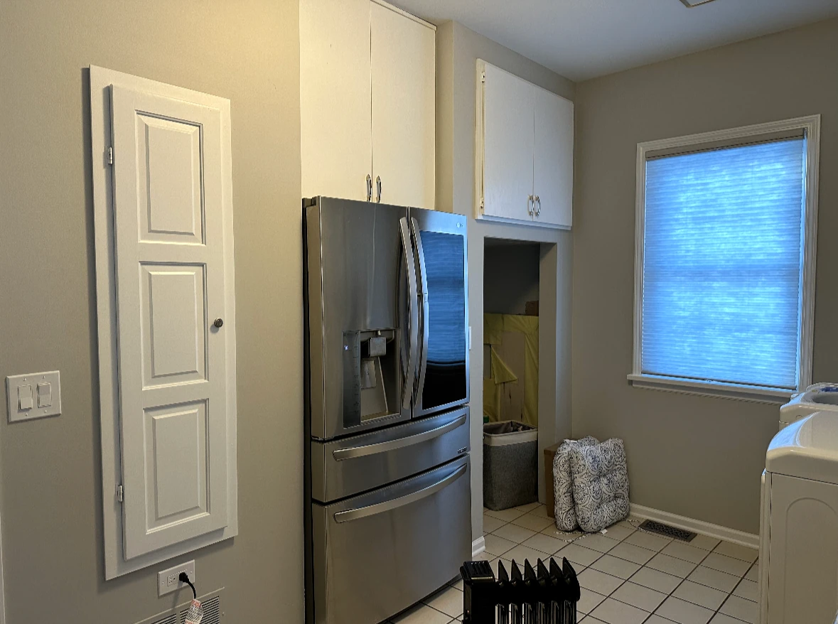 before laundry room picture