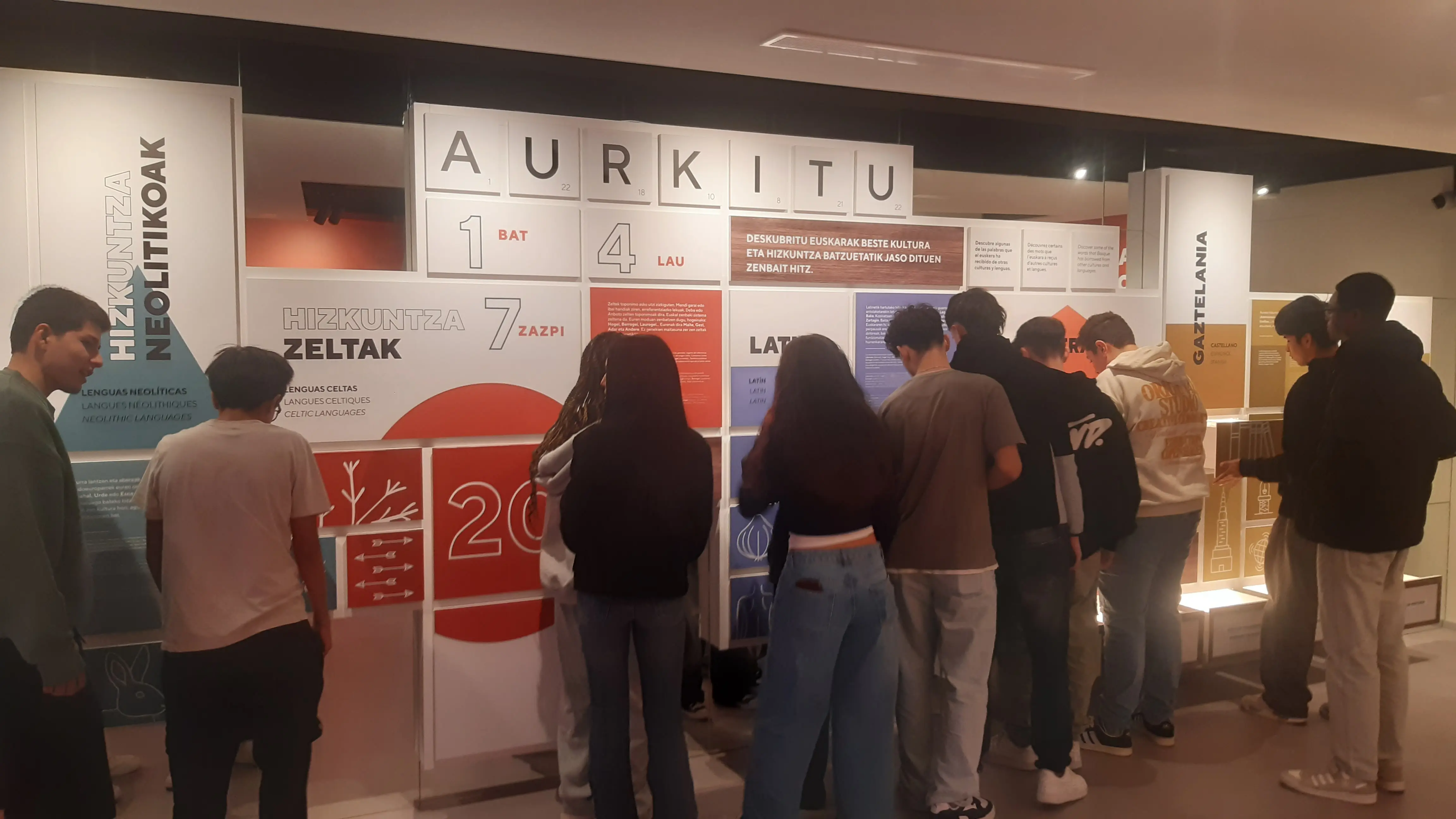 Euskararen Etxea _ ZABALBURU Ikastetxea