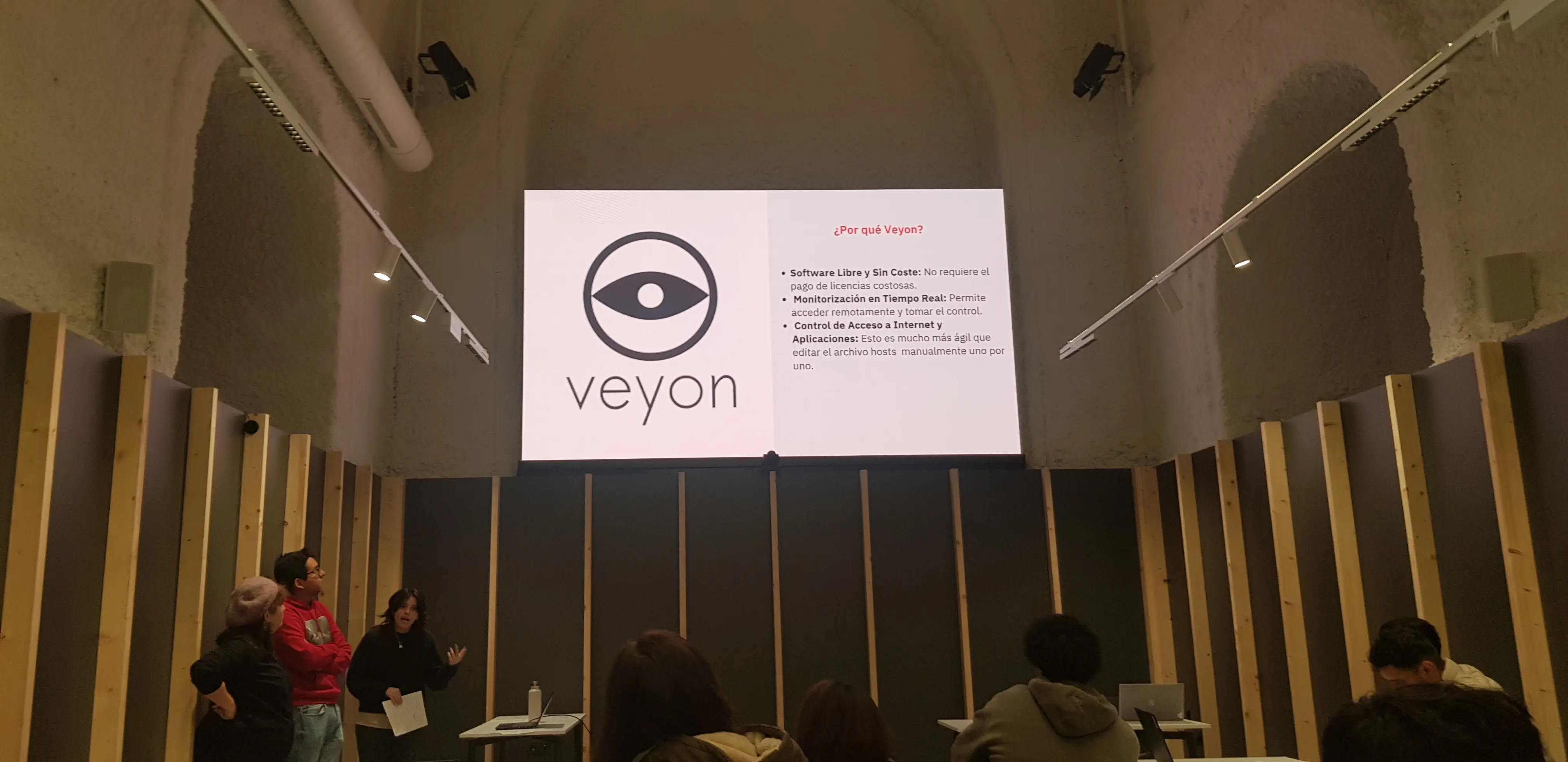 ETHAZI ZABALBURU Ikastetxea | ASIR | DAW