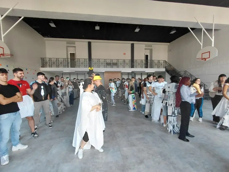 ETHAZI - RETO 0: ZABALBURU Fashion Week