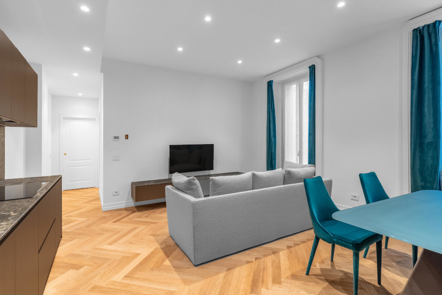 Trilocale elegantemente ristrutturato in Moscova