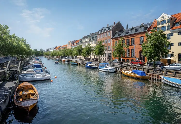canal and boats in christianshavn