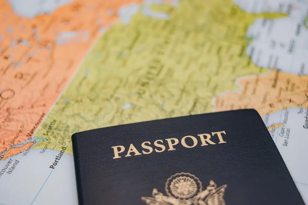 what is triple citizenship