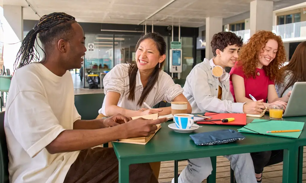 best countries that speak english