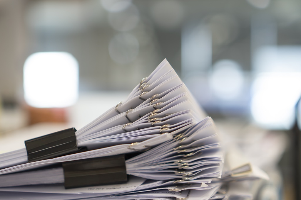 how to handle documents properly